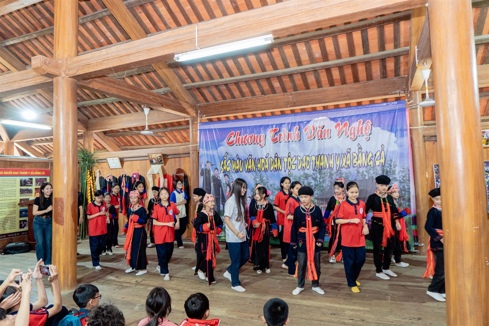 HOẠT ĐỘNG TRẢI NGHIỆM THỰC TẾ CỦA HỌC SINH KHỐI 6 TẠI XÃ QUẢNG LA – BẰNG CẢ - TP. HẠ LONG